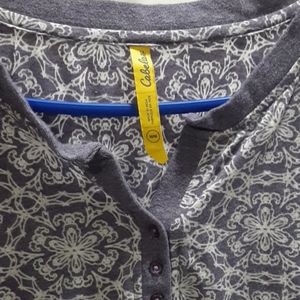 Cabelas ladies Henley shirt